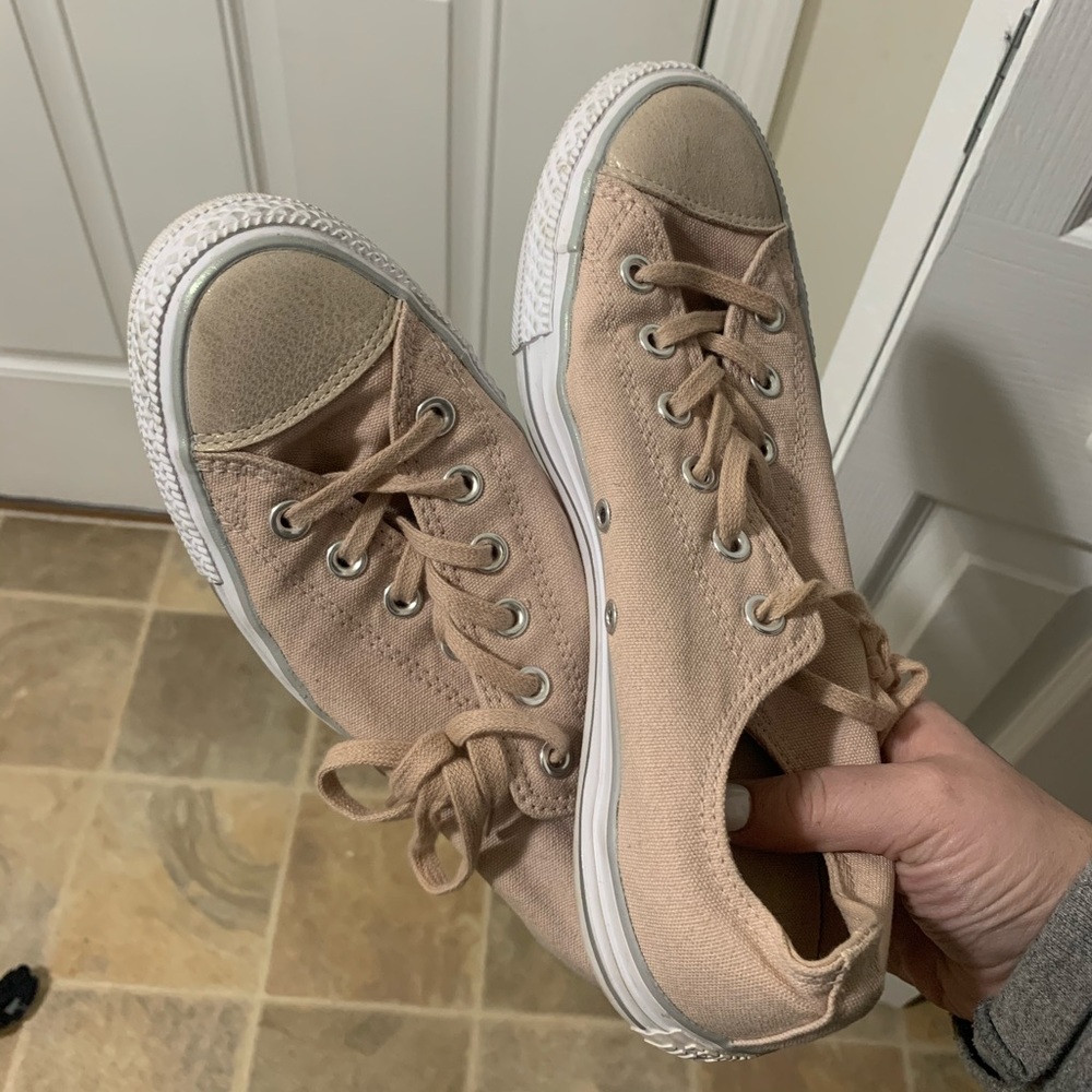 Converse